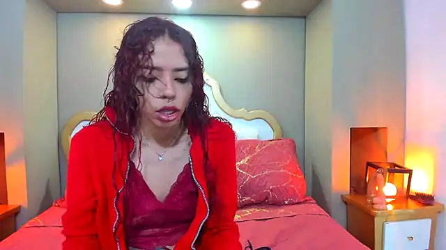 AteneaGreyy online show from 5, 12, 2025