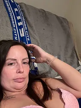 nightingale27 online show from 7, 10, 2025