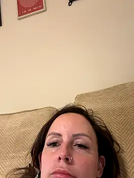 nightingale27 online show from 16, 9, 2025