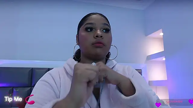 LennaEvans online show from 20, 9, 2025