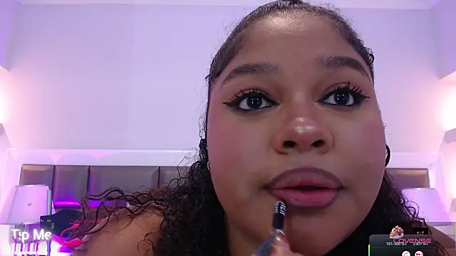 LennaEvans online show from 25, 10, 2025