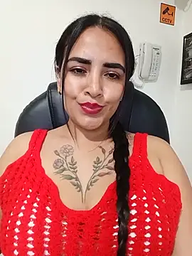 Snapshot of MAYE__13 chatting on 14, 6, 2026 MAYE 13 online show from 14, 6, 2026