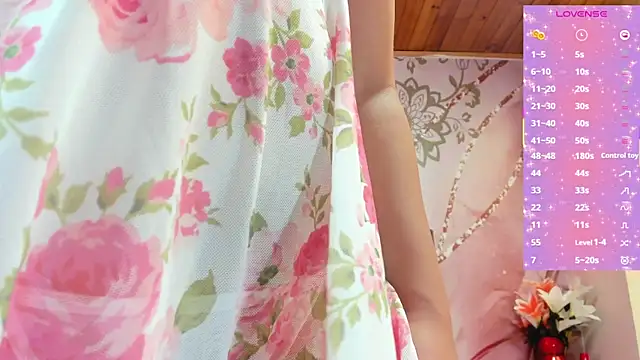 luna maisonn online show from 26, 9, 2025