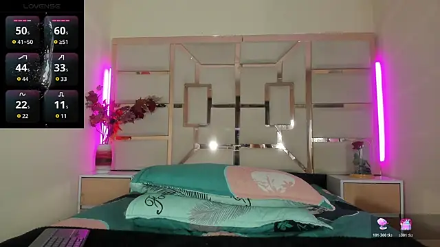 luna maisonn online show from 12, 6, 2026