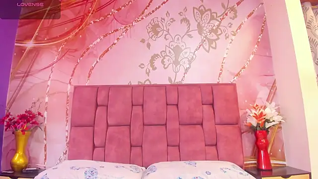 luna maisonn online show from 31, 10, 2025