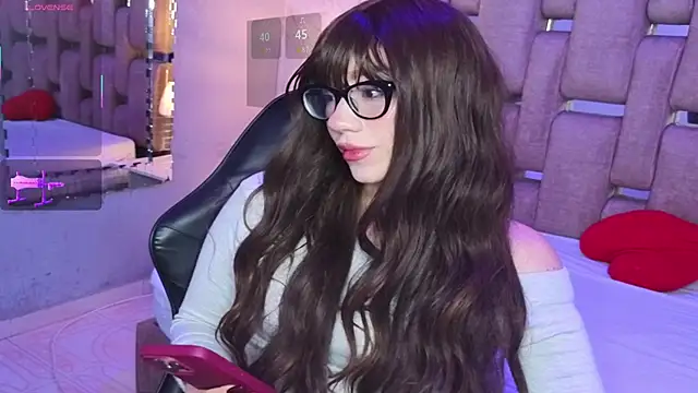 ZharaLux online show from 18, 1, 2026