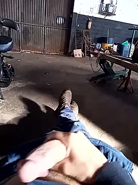 bemmagrinho36 online show from 13, 10, 2025