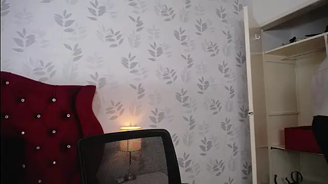 Snapshot of MargarettCooper chatting on 26, 11, 2025 MargarettCooper online show from 26, 11, 2025