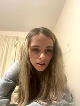 Snapshot of Angelloverxo chatting on 22, 11, 2025 Angelloverxo online show from 22, 11, 2025