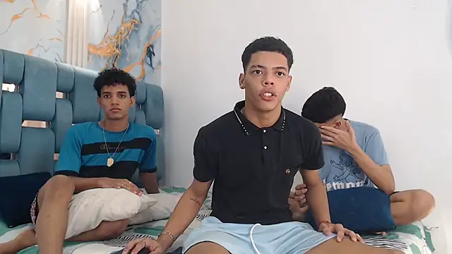 PRETTY FEM online show from 24, 3, 2026