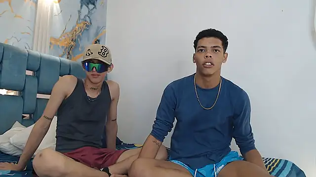 PRETTY FEM online show from 11, 1, 2026