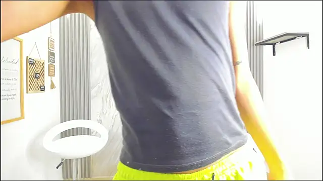 Snapshot of PRETTY_FEM chatting on 17, 1, 2026 PRETTY FEM online show from 17, 1, 2026