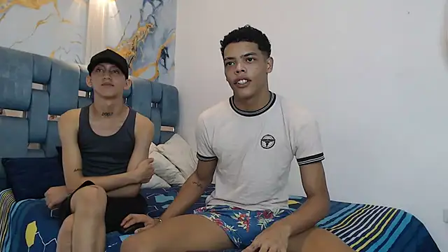 PRETTY FEM online show from 17, 12, 2025