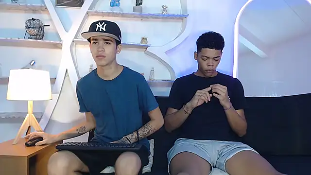 PRETTY FEM online show from 23, 9, 2025