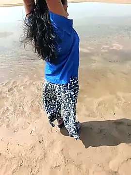 Aaradhya Sharma online show from 5, 11, 2025