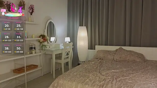 CarollSmithh online show from 3, 10, 2025