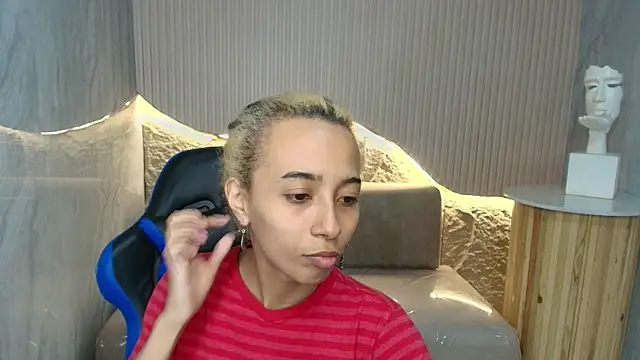 Agnis ink r online show from 13, 11, 2025