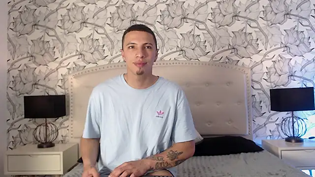 Luna Noire1 online show from 7, 3, 2026