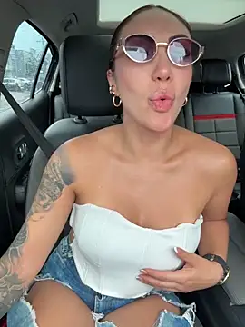 Sarahlove 90 online show from 15, 10, 2025