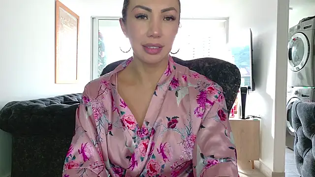 Sarahlove 90 online show from 30, 9, 2025