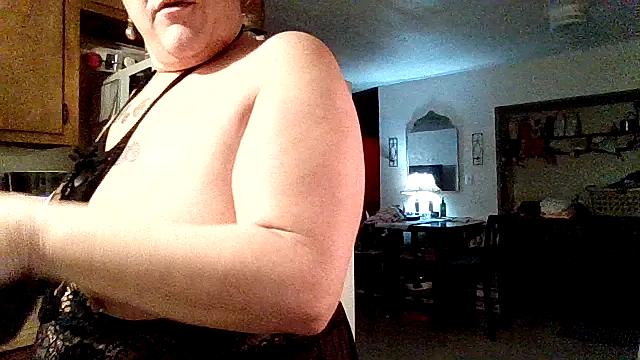 ScrawburryBBW online show from 2, 10, 2025