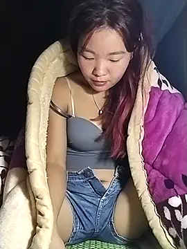 lylylove online show from 21, 11, 2025