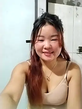 lylylove online show from 11, 5, 2026