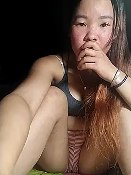 Snapshot of lylylove chatting on 30, 6, 2026 lylylove online show from 30, 6, 2026