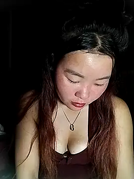 Snapshot of lylylove chatting on 10, 7, 2026 lylylove online show from 10, 7, 2026