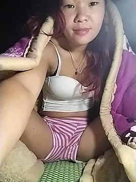 lylylove online show from 17, 11, 2025