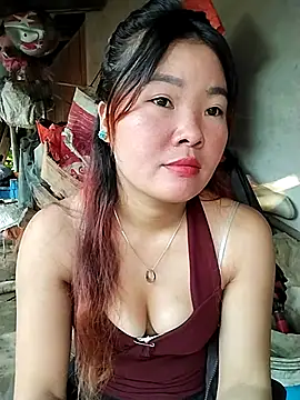 Snapshot of lylylove chatting on 2, 7, 2026 lylylove online show from 2, 7, 2026