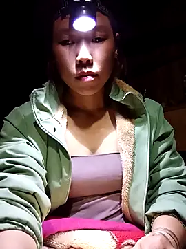 Ngocmi909 online show from 27, 2, 2026