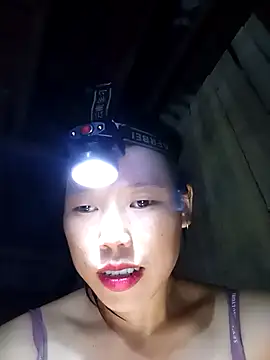 Ngocmi909 online show from 18, 10, 2025