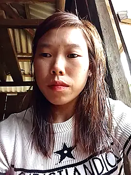 Ngocmi909 online show from 26, 10, 2025