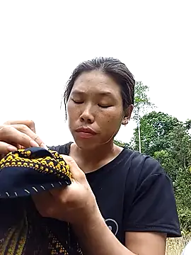 Ngocmi909 online show from 2, 10, 2025