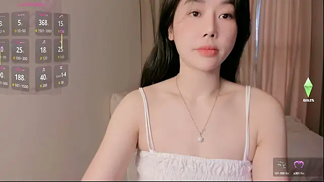 strawberry-ni online show from 10, 10, 2025