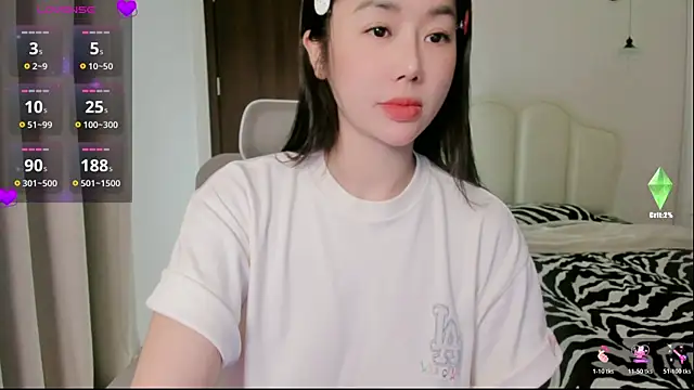 strawberry-ni online show from 6, 11, 2025