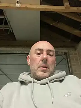 Richmcgee online show from 18, 3, 2026