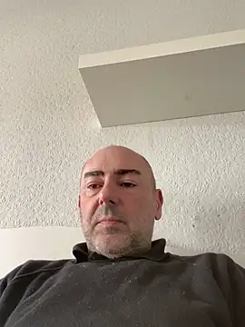 Richmcgee online show from 28, 2, 2026