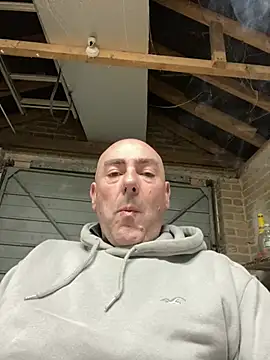 Richmcgee online show from 16, 3, 2026