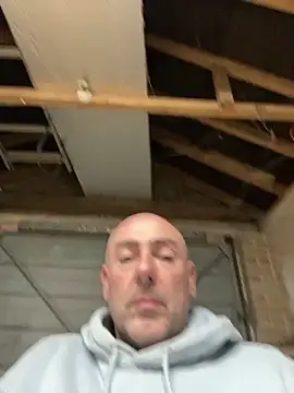 Richmcgee online show from 25, 3, 2026