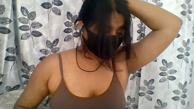 Snapshot of Vaani_Singha chatting on 18, 7, 2026 Vaani Singha online show from 18, 7, 2026