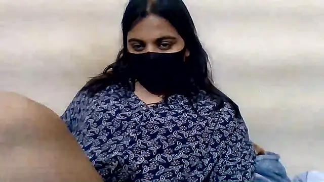 Snapshot of Vaani_Singha chatting on 16, 6, 2026 Vaani Singha online show from 16, 6, 2026