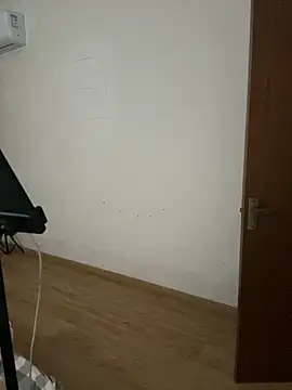 xiiuuff18 online show from 13, 5, 2026