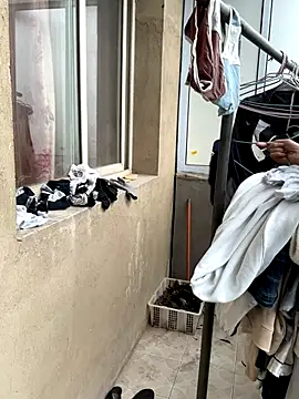 xiiuuff18 online show from 4, 11, 2025