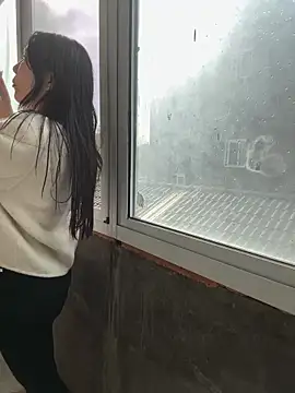 xiiuuff18 online show from 8, 11, 2025