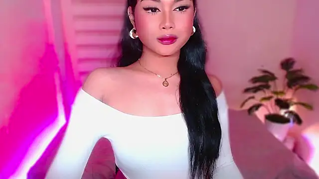 Snapshot of MissRumi_Hunter chatting on 15, 5, 2026 MissRumi Hunter online show from 15, 5, 2026