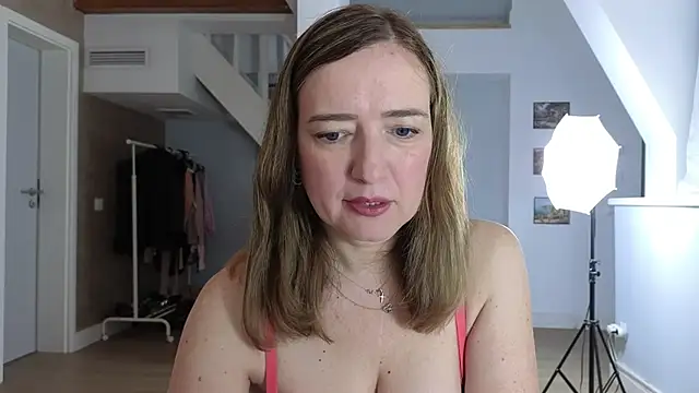 Blue Angel Sweet online show from 17, 12, 2025