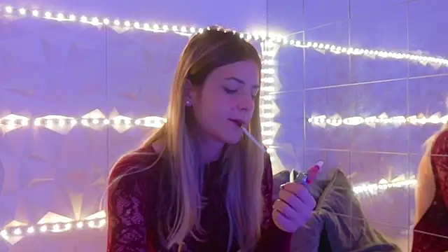 Aishha  online show from 4, 11, 2025