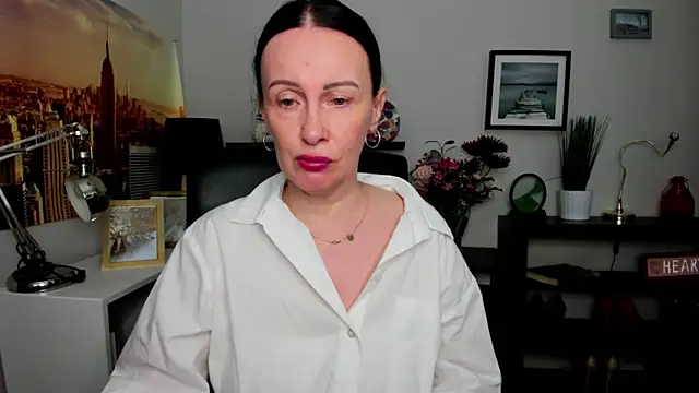 Velvet Jasmine online show from 20, 9, 2025